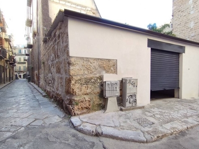 Box/Garage 75mq da ristrutturare, Palermo centro storico