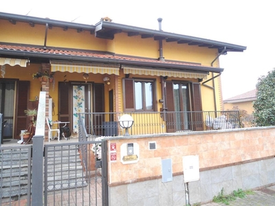 Villa in ottime condizioni a Cassolnovo