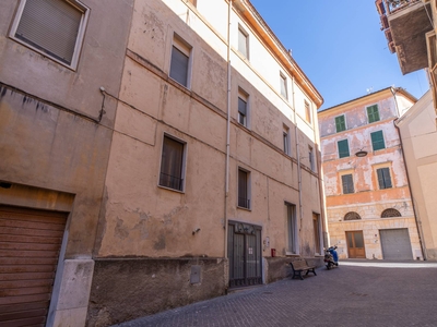 Appartamento in vendita in Tarquinia, Italia