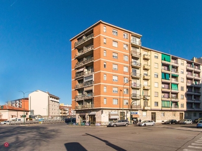 Appartamento in Vendita in Via Arbe 28 a Torino