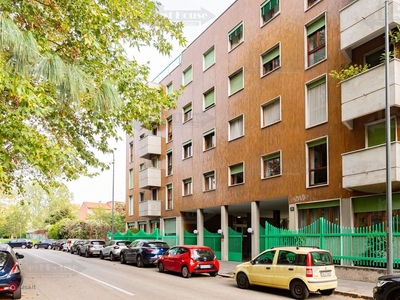 Appartamento in Vendita in Via Bernardino Bellincione 26 a Milano