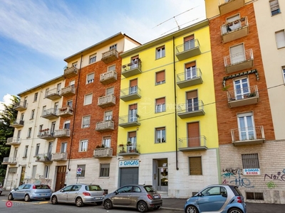 Appartamento in Vendita in Via Giovanni Servais 37 a Torino