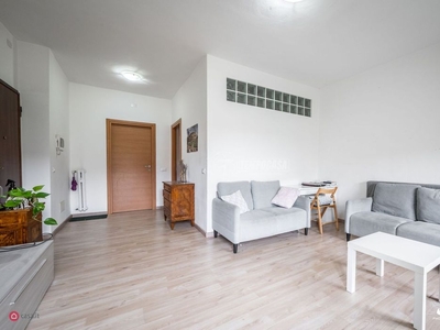 Appartamento in Vendita in Via Passo Rolle a Milano