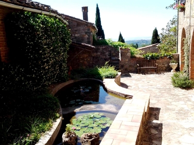 Borgo di Charme a Castelnuovo Berardenga - Toscana