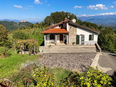 Casa in vendita in Aulla, Italia