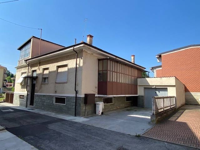 Casa in vendita in Milano, Italia