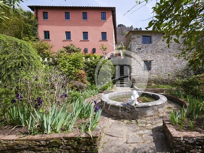 Esclusiva villa di 500 mq in vendita Pietrasanta, Italia