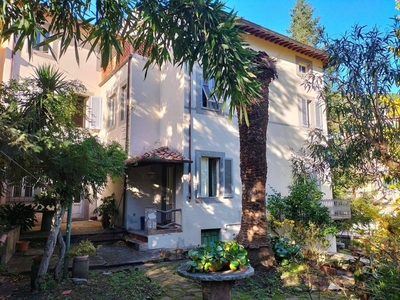 Villa di 818 mq in vendita Piazza San Paolo all'Orto, 21, Pisa, Toscana