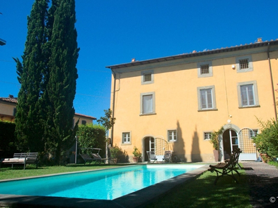 Splendida villa con piscina in un convento settecentesco