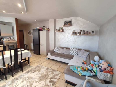 Appartamento in Vendita ad Costa Volpino - 128000 Euro