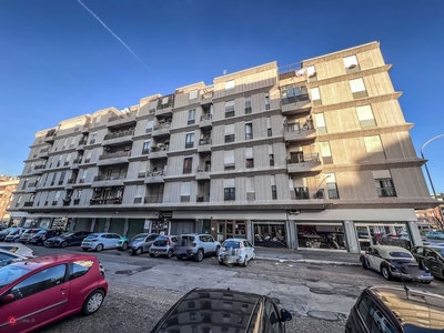 Appartamento in Vendita in Via Antonio Zotti 100 a Roma