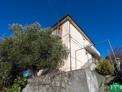 Appartamento in Vendita in Via Montalbano 77 a La Spezia