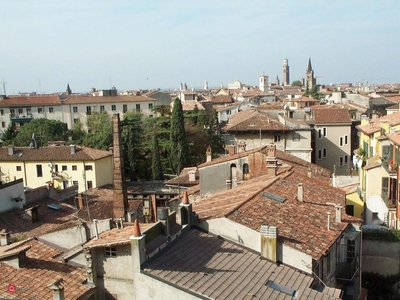 Appartamento in Vendita in Via San Vitale a Verona
