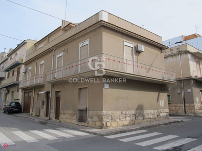 Casa indipendente in Vendita in Via Arturo Toscanini 3 a Comiso