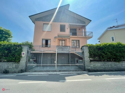 Casa indipendente in Vendita in Via Borgonuovo a Serravalle Scrivia