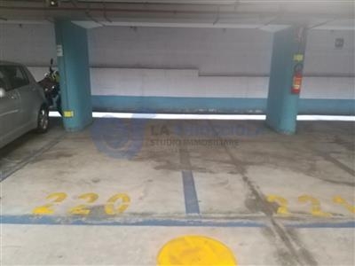 Posto auto - Coperto a Bologna