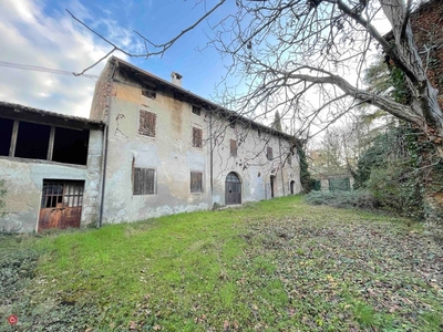 Rustico/Casale in Vendita in Via Bologna a Castelnuovo del Garda