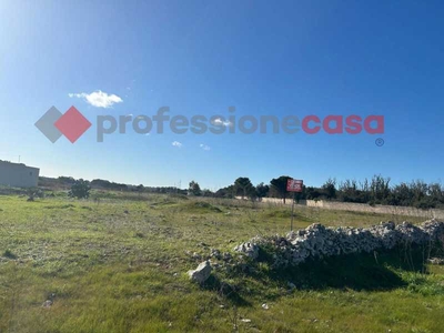Terreno in Vendita ad Poggiardo - 27000 Euro