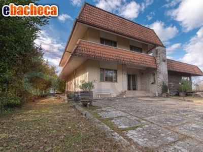 Villa a Sora di 500 mq