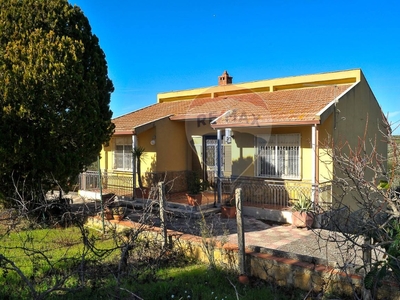 Villa in Contrada Malcristiano, Piazza Armerina, 5 locali, 2 bagni