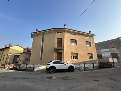 villa indipendente in vendita a Borgo San Giacomo