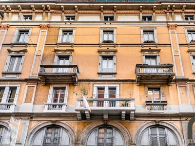 Prestigioso appartamento di 103 m² in vendita Via Solferino, 33, Milano, Lombardia
