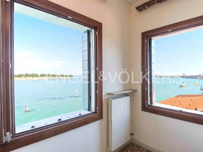 Appartamento di lusso in vendita Fondamenta de le Case Nove, Venezia, Veneto