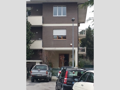 Appartamento in Affitto a Rimini, zona ZONA PALACONGRESSI, 1'000€, 200 m²