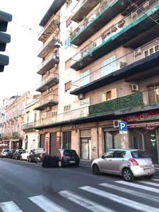 Appartamento in vendita a Catania Via Plebiscito
