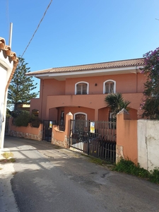 Appartamento in Villaggio Spartà a Messina