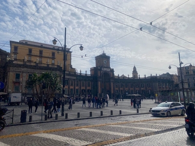 Bilocale da ristrutturare a Napoli