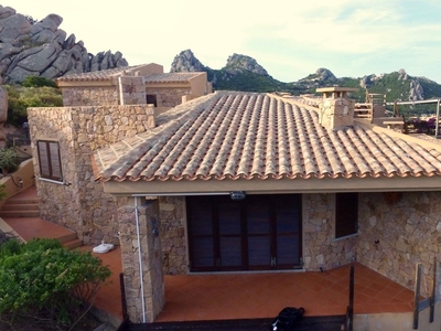 Casa in vendita in Costa Paradiso, Italia