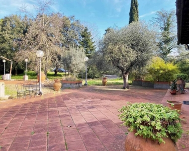 Prestigiosa villa di 300 mq in vendita Via di Boldrone, 76, Firenze, Toscana
