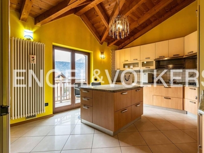 Villa di 551 mq in vendita Via Passamani, 27, Tenna, Trentino - Alto Adige