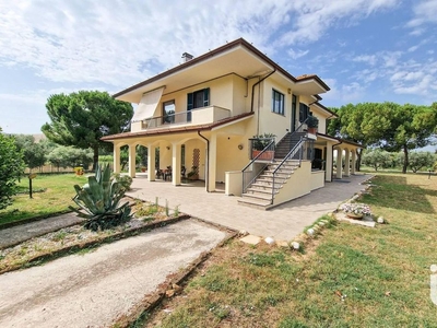 Esclusiva villa in vendita Via strada lungo tenna, 2200, Sant'Elpidio a Mare, Marche