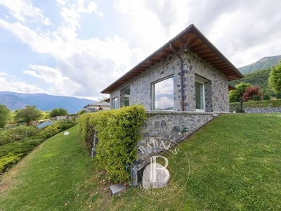Villa di 435 mq in vendita Griante, Italia