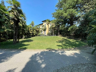 Villa di 870 mq in vendita Via San Giuseppe, Merate, Lombardia