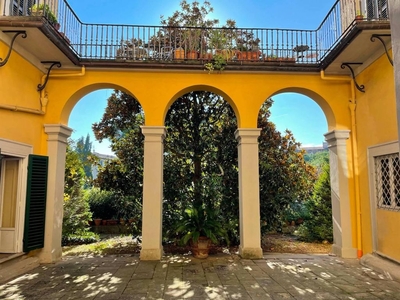 Prestigioso appartamento in vendita Via Vittorio Emanuele II, Firenze, Toscana