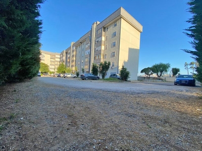 Quadrilocale in Vendita a Brindisi, zona S. Elia, 154'000€, 135 m²