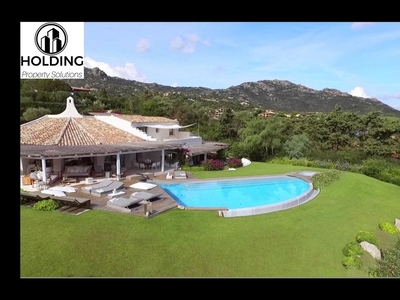 Villa di 1500 mq in vendita VIA DEL DELFINO, Porto Cervo, Sardegna