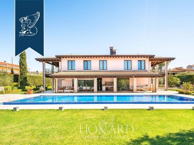 Prestigiosa villa di 600 mq in vendita Bardolino, Veneto