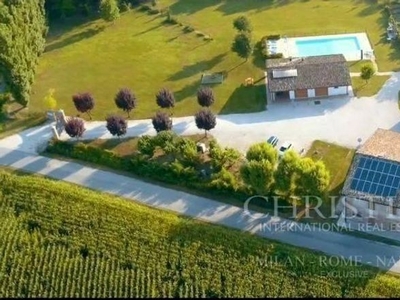 Villa in vendita via Garzara, Ceresara, Mantova, Lombardia