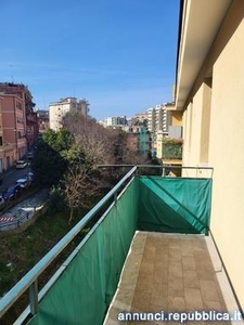 Appartamenti Genova Via Donghi cucina: Abitabile,