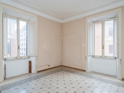 Appartamento in Vendita a Roma, 1'080'000€, 206 m²