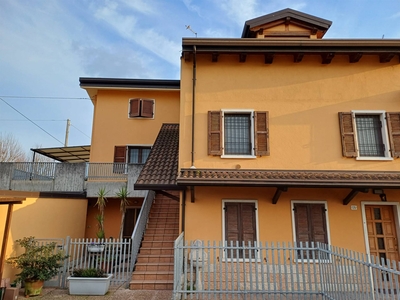 Appartamento in Via Scaliole 135 in zona Raldon a San Giovanni Lupatoto