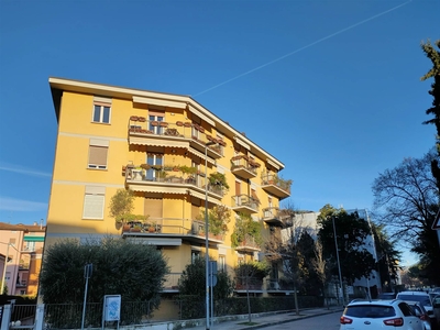 Appartamento in zona Pindemonte a Verona