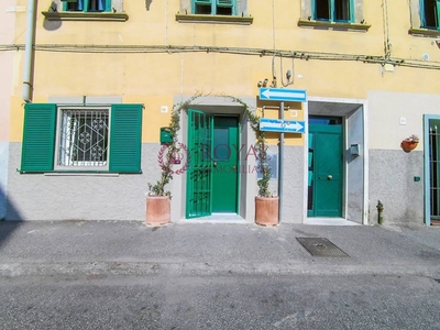 Bilocale in Affitto a Livorno, zona Centro, 600€, 50 m², arredato