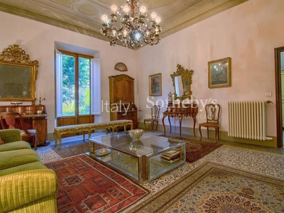 Casa in vendita 4 Stanze da letto a Firenze