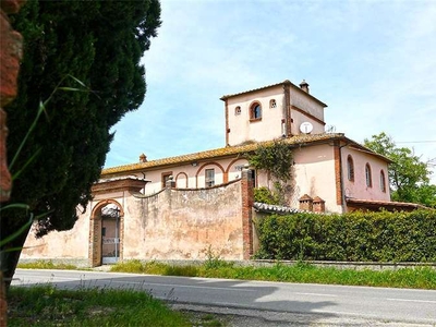Casa in vendita 5 Stanze da letto a Castelnuovo Berardenga
