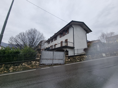 Casa in vendita in Lovere, Italia